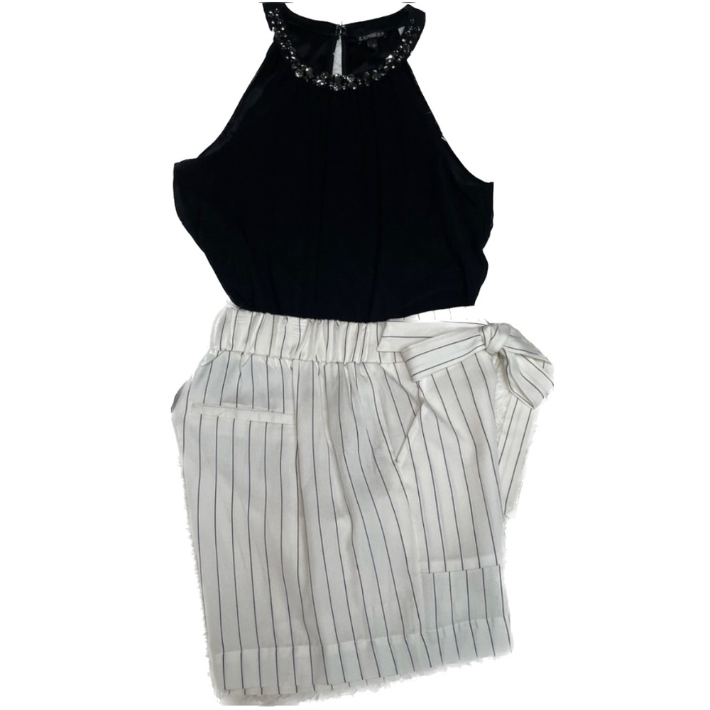 3/$25💥 NEW Dip White Black Pinstripe High Rise Dress Shorts Sz S Bin B
